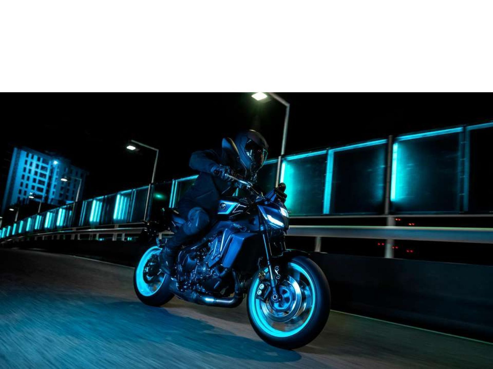 Мотоцикл YAMAHA MT-09 (Midnight Cyan) 2024